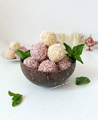 18 GATEAUX BOULES DE NEIGE COCO FAIT MAISON